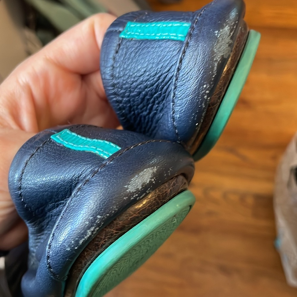 Tieks, Navy And Size 7 - image 7
